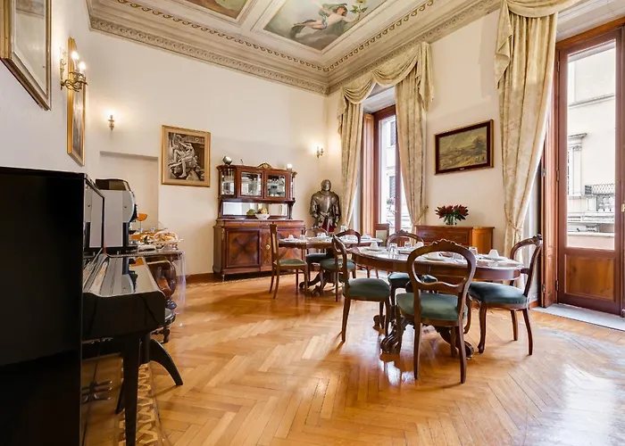 Affreschi Su Roma Luxury B&B